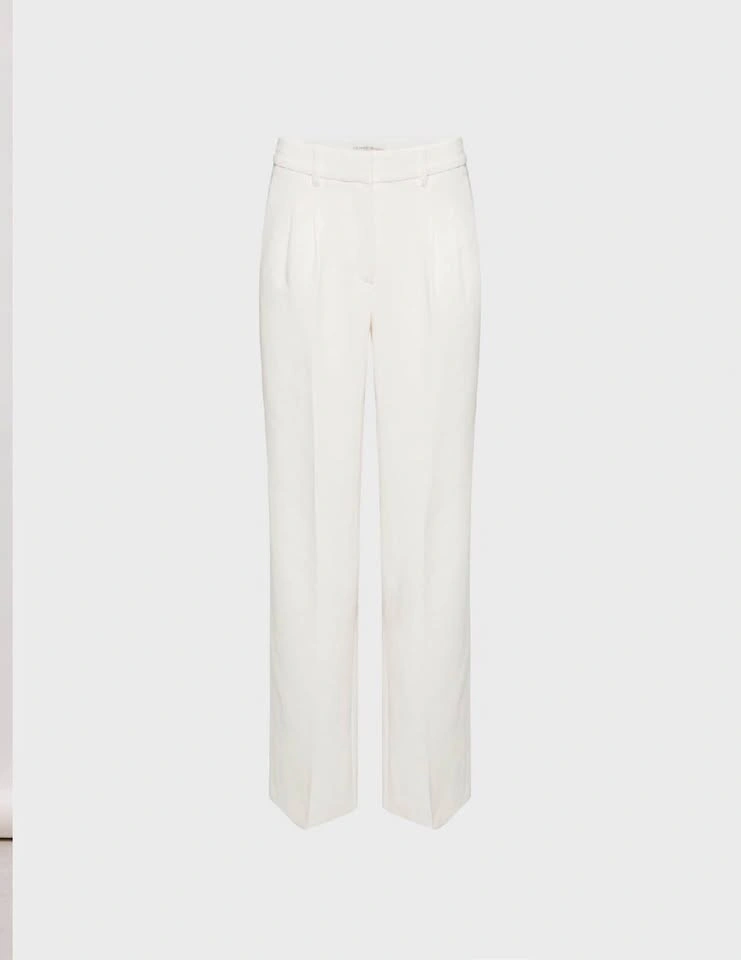 Aritzia low rise effortless pants size 4