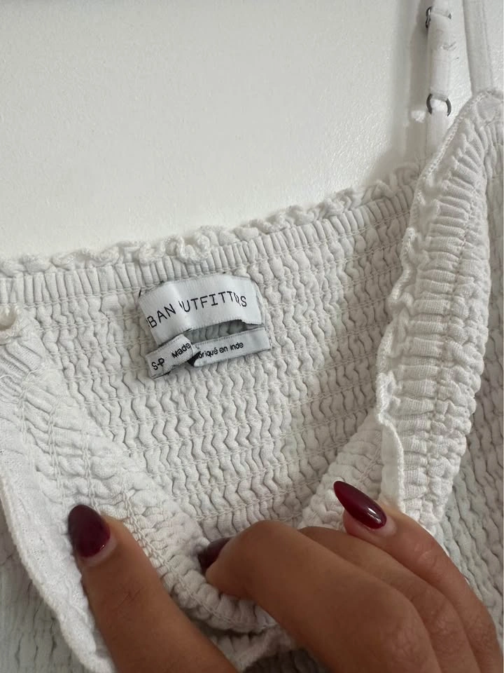 Urban white maxi dress small - photo 2