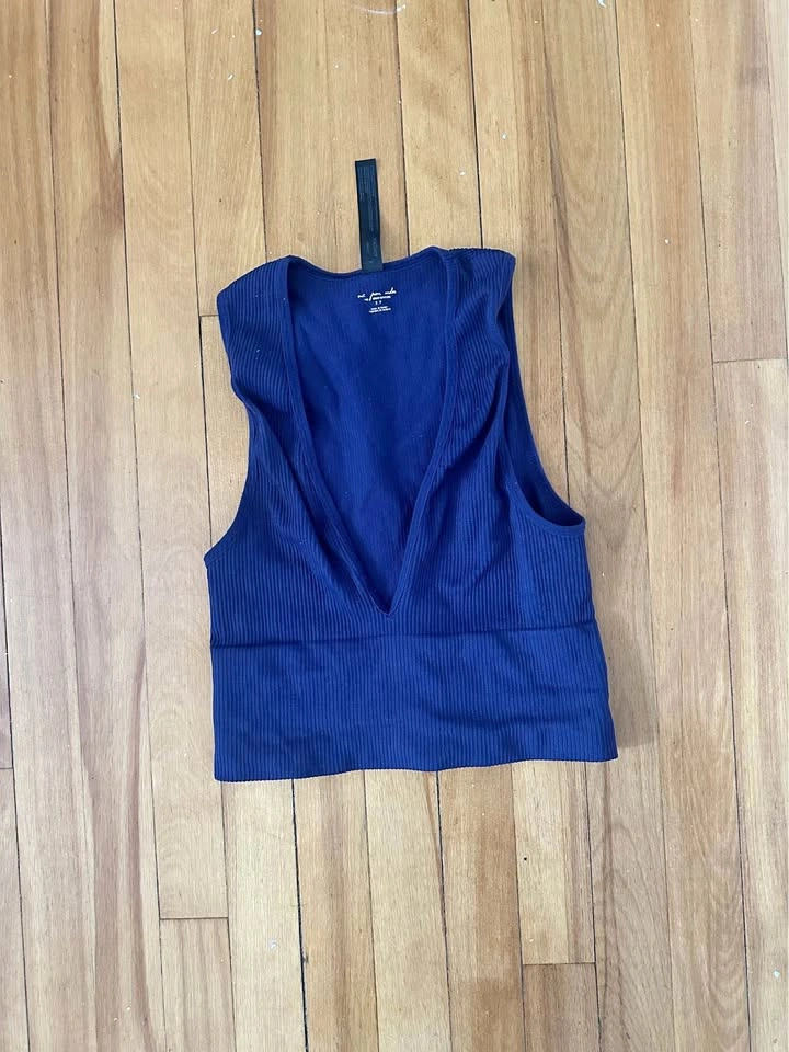 Urban outfitters deep v tank navy small