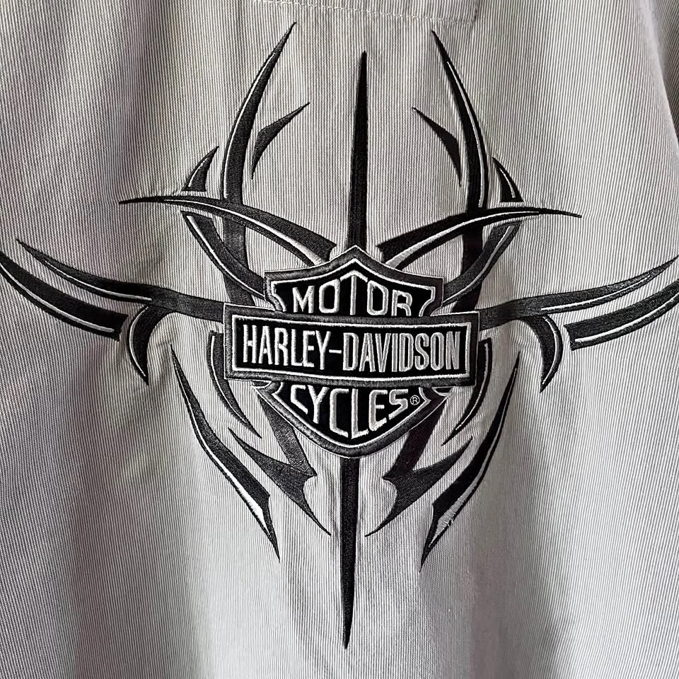 Harley-Davidson Gray Twill Embroidered Short Sleeve Shirt: L
