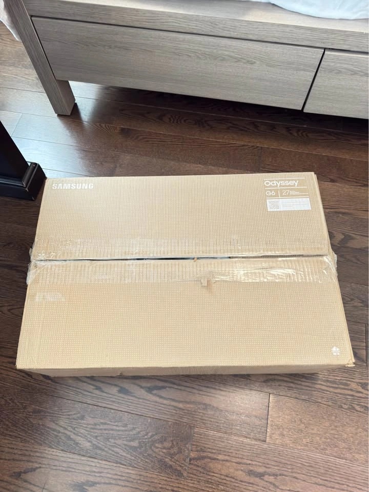 Samsung Odyssey G6 27” Curved Gaming Monitor – 240Hz QHD 1440p - photo 5