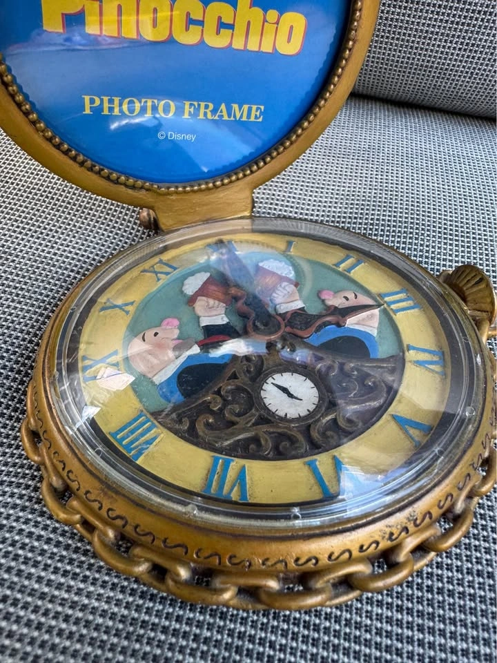 Rare vintage Disney Pinocchio & Jiminy Cricket picture frame - photo 2
