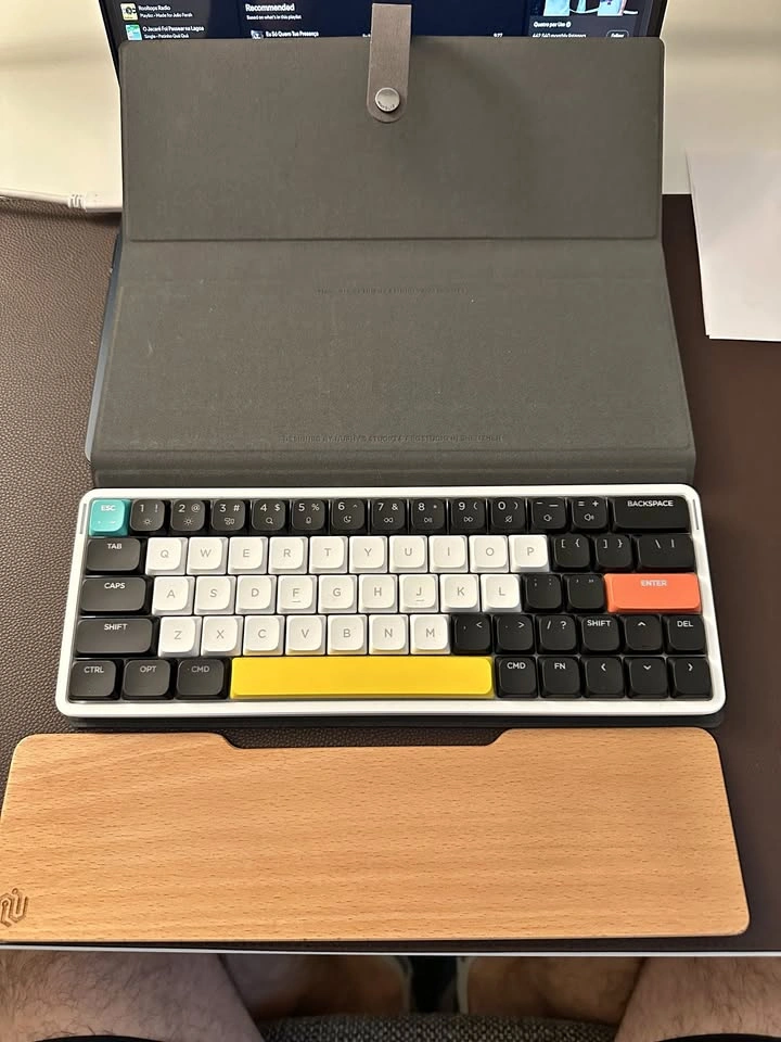 NuPhy Air60 V2 Wireless Mechanical Keyboard Bundle