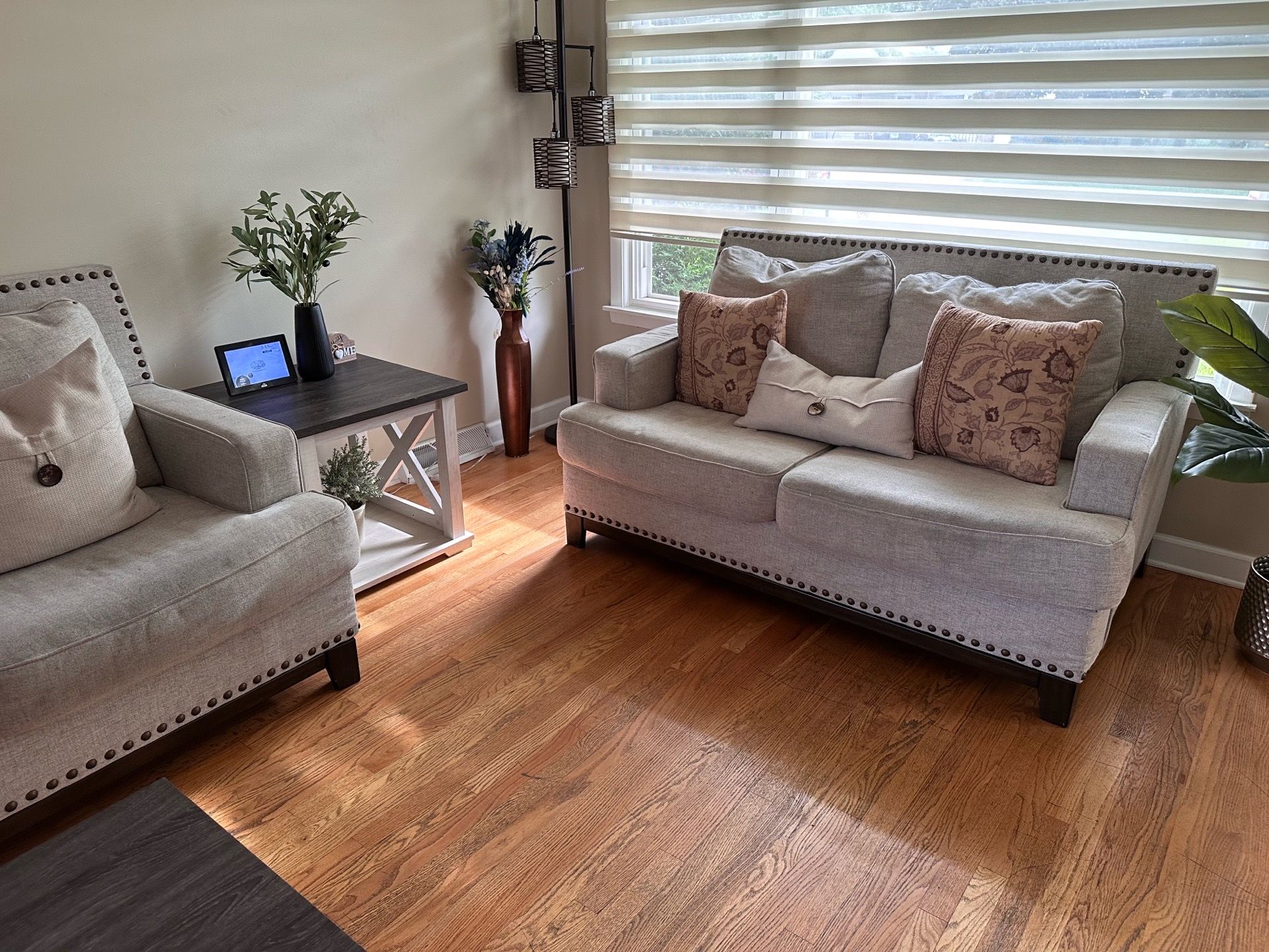 Beige couches with studded trim - photo 4
