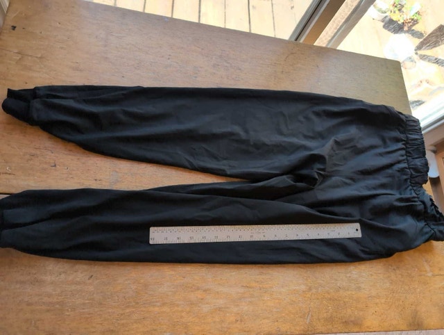 Lululemon Joggers size 8 black - photo 4