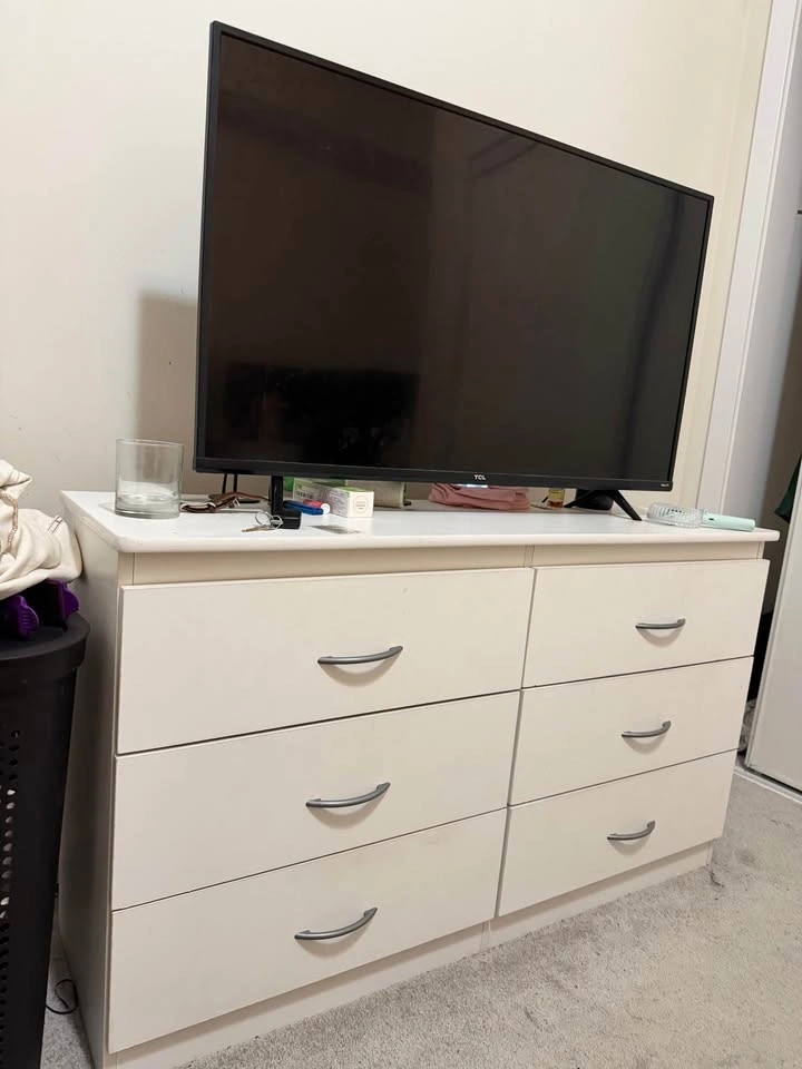6-Drawer Dresser / Storage Cupboard - photo 2