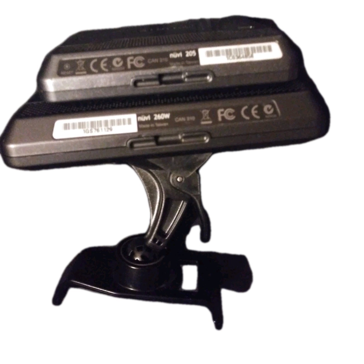 Garmin Nuvi 260 & 205 Automotive Mountable Accessories - photo 5