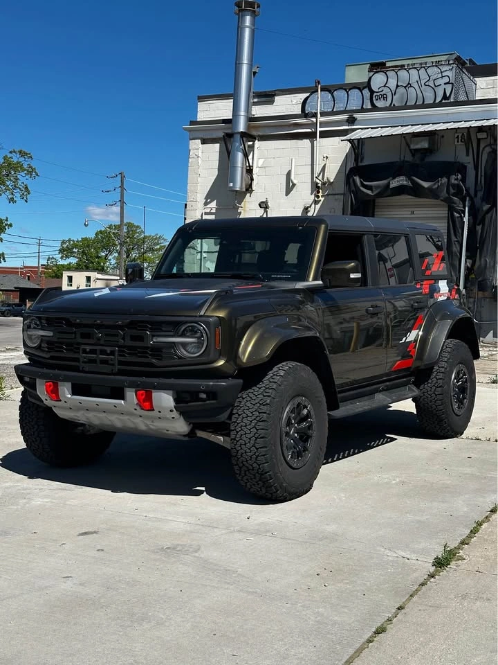 2024 Ford bronco raptor - photo 2