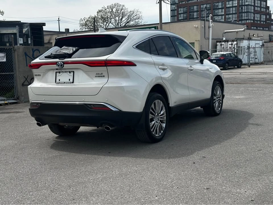 2021 Toyota Venza - photo 4