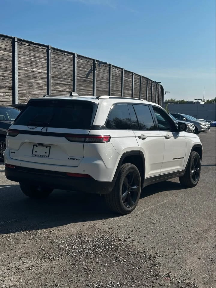 2023 Jeep Grand Cherokee - photo 3