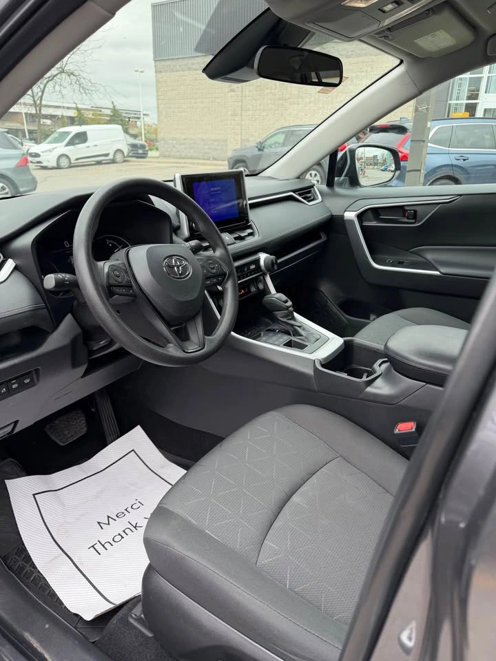 2024 Toyota RAV4 - photo 5