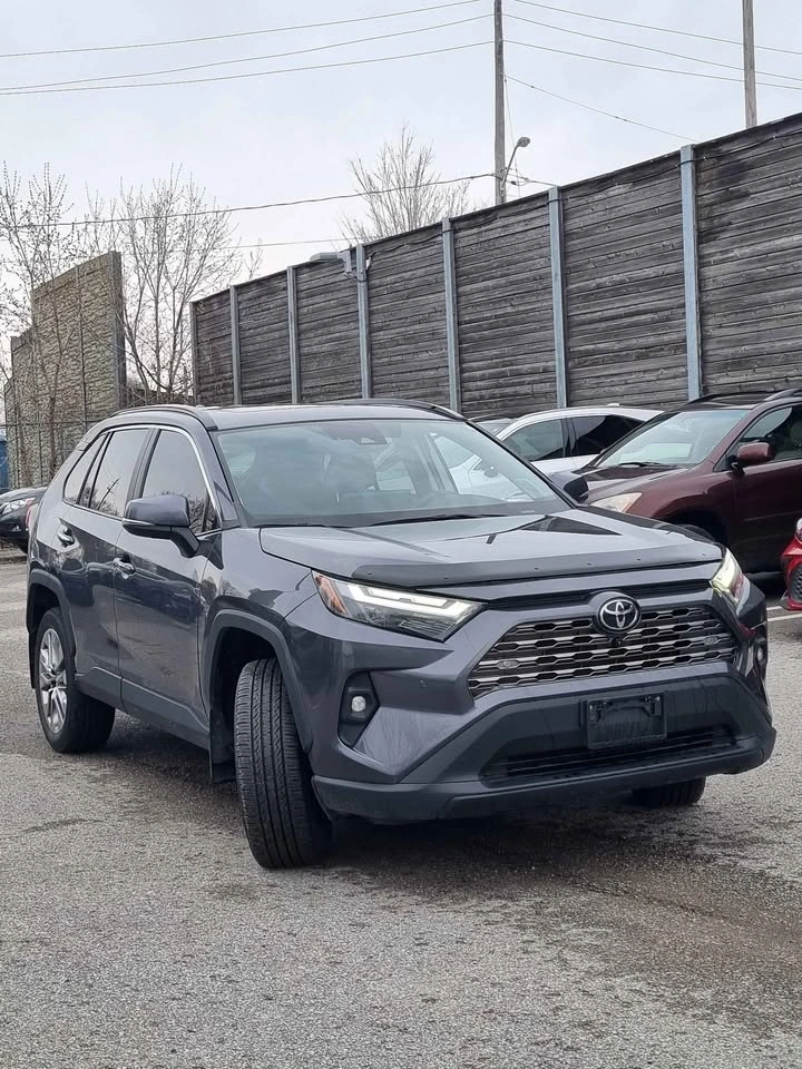 2023 Toyota RAV4 - photo 2