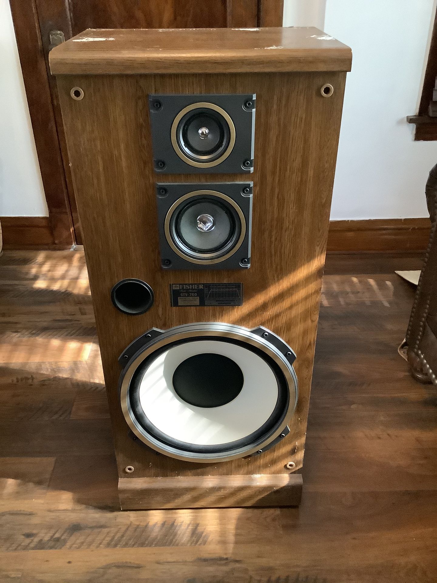 Fisher Speakers STV 760 - photo 4