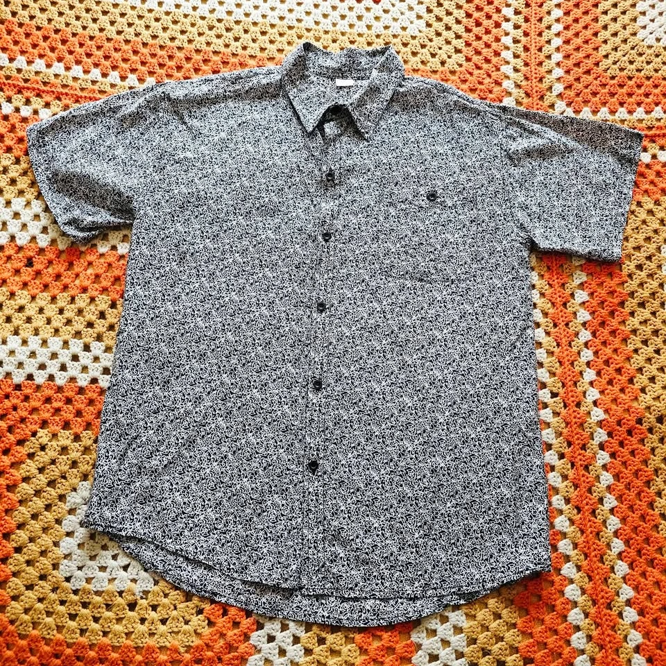 Mens 100% Silk Vintage Abstract Print Short Sleeve Shirt - photo 2