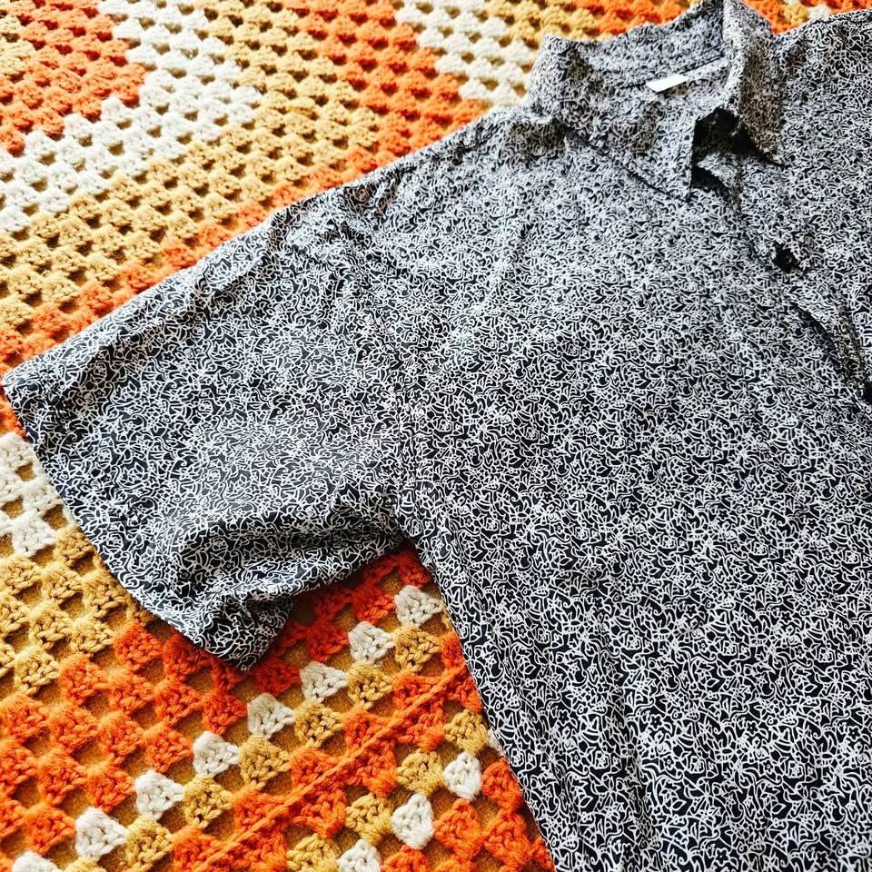 Mens 100% Silk Vintage Abstract Print Short Sleeve Shirt - photo 4
