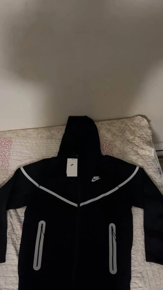 Nike Tech Fleece Tracksuit - photo 4
