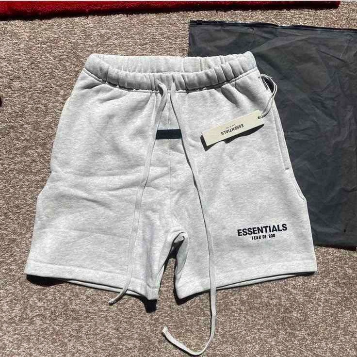 Brand New Essentials Shorts Size M - photo 3