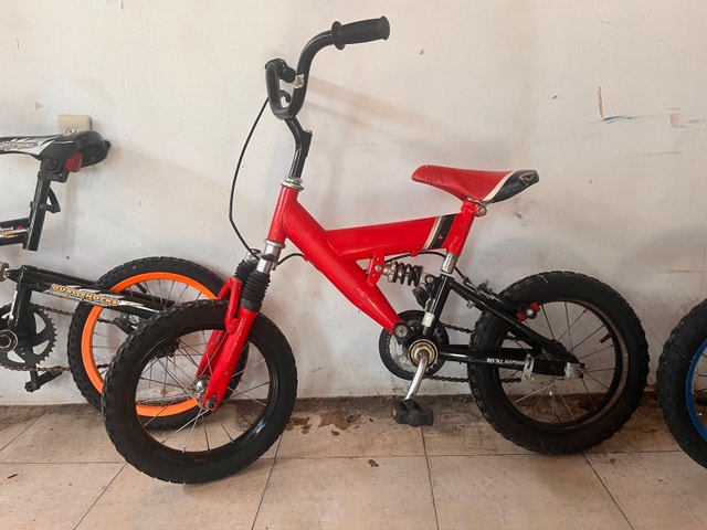 3 children’s bikes for sale - photo 3