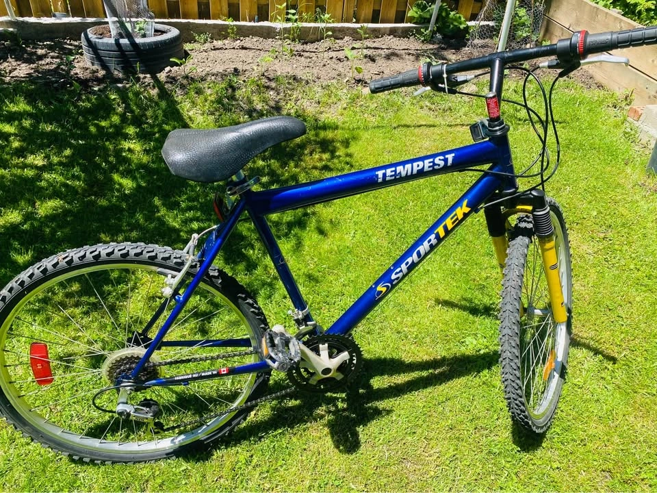26” Sportek Tempest 18 speed Bike - photo 4