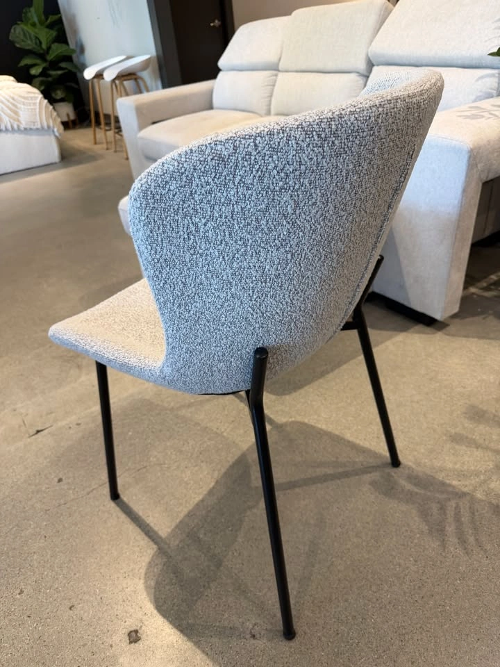 Ivy Bouclé Accent Chair – Wide & Comfortable – $99 + Tax - photo 2