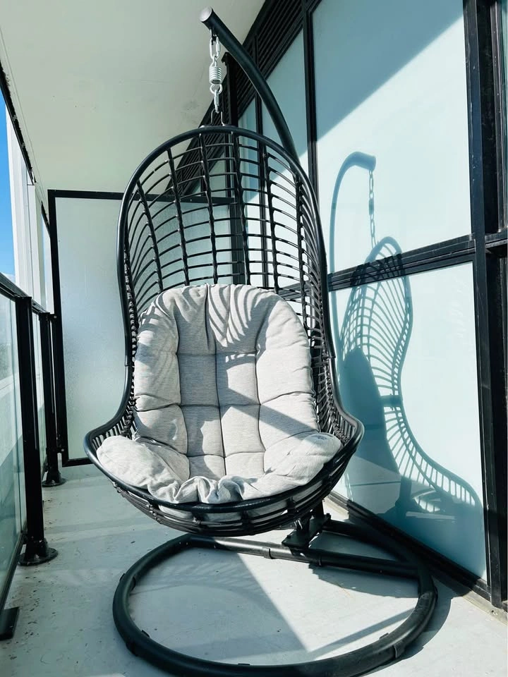 Hanging Egg Chair for Patio, Garden, or Balcony - photo 2