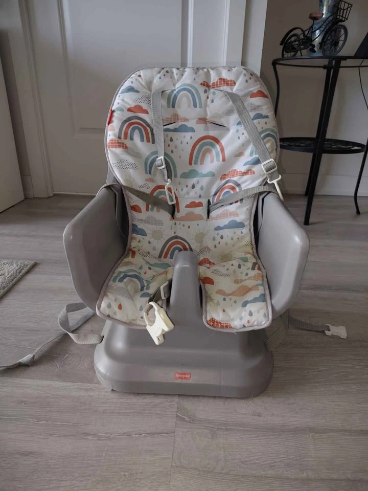 Fisher-Price Space Saver High Chair - photo 2