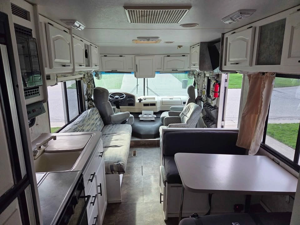 1996 Damon Daybreak RV - photo 3