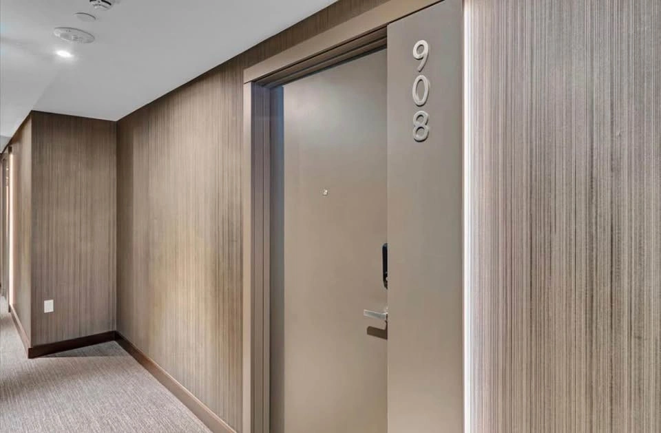 2 Beds 1 Bath - Apartment - photo 3
