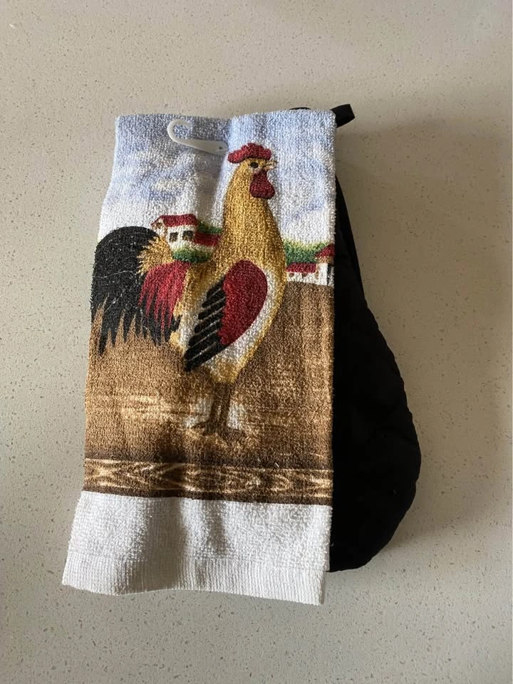 NWT Rooster 3-Piece Kitchen Set (Oven Mitt, Pot Holder, Towel) - photo 2