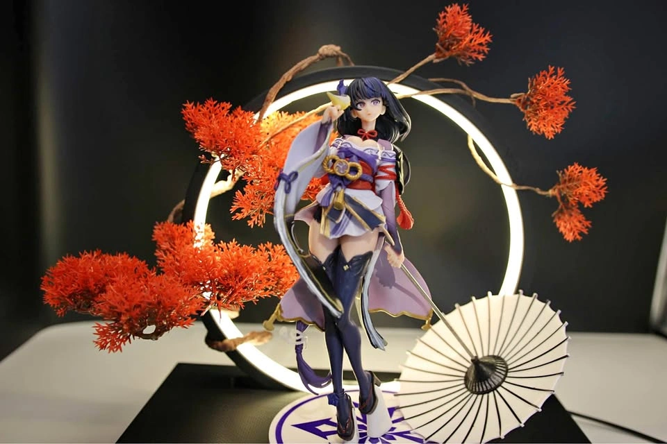 Figurine ring light (Figure not included)