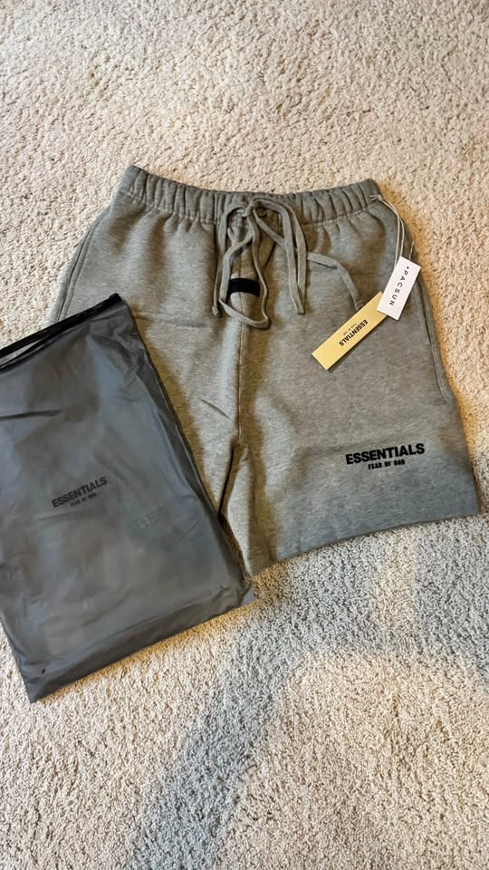 dark oat essential shorts - photo 3