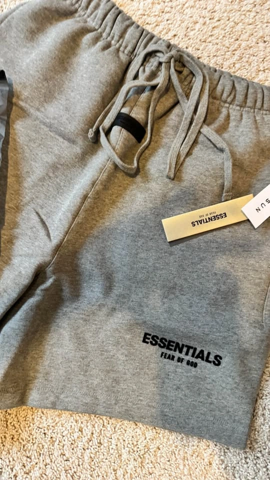 dark oat essential shorts - photo 4