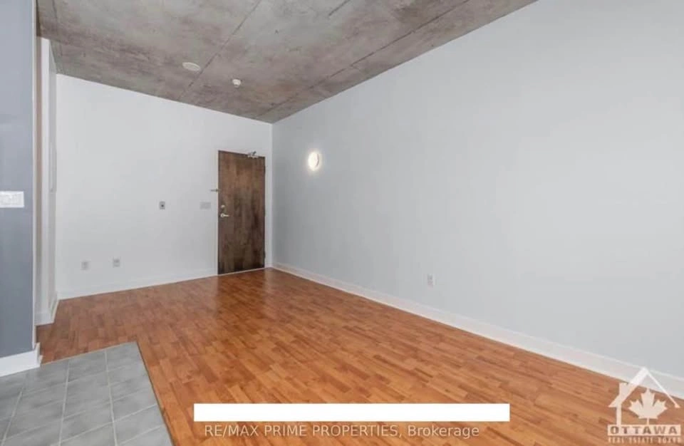 1 Bed 1 Bath - Apartment - photo 5
