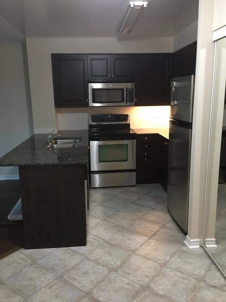 2 Beds 2 Baths - Apartment - photo 3