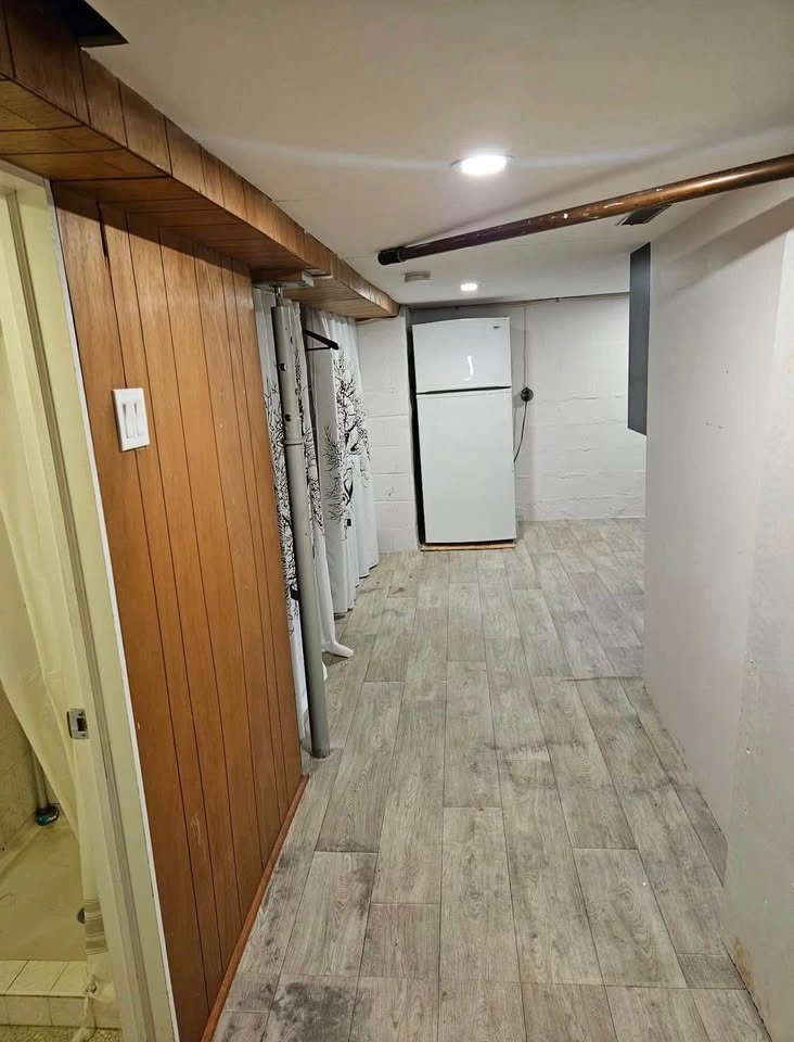 1 Bed 1 Bath - Apartment - photo 3