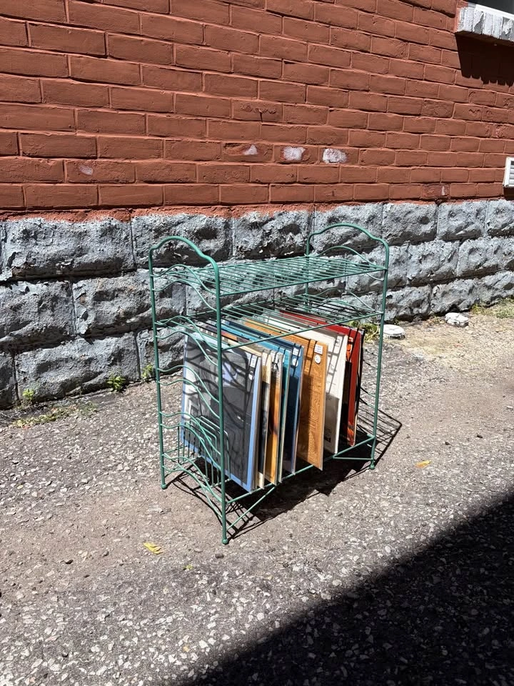 Mid-century record storage stand - photo 4