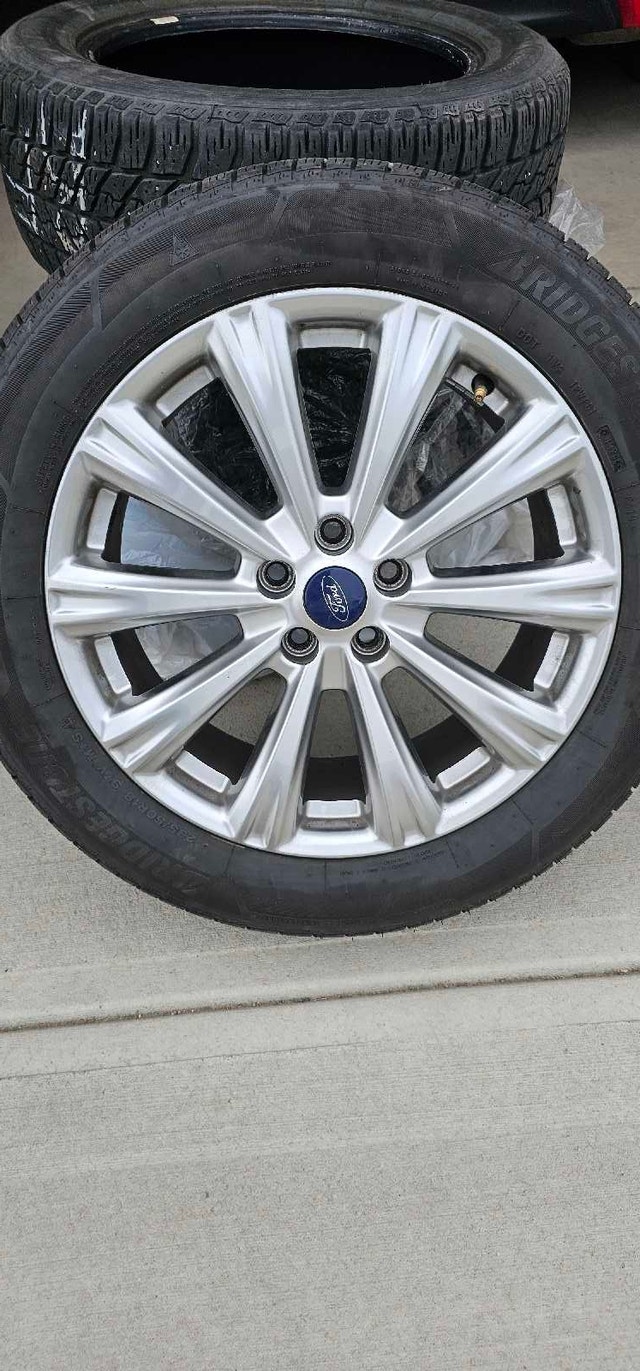 4 Bridgestone All-Season Tires 235/50 R18 with Ford Rims - photo 2
