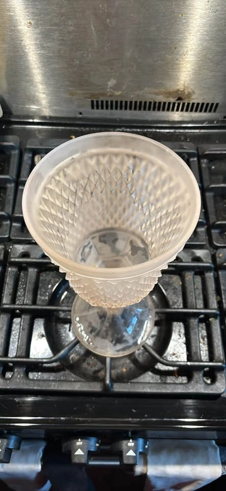11 inch Pink Goblet Vase - photo 4