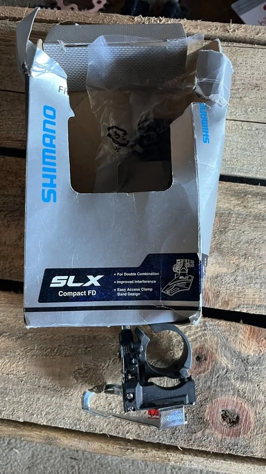 Shimano SLX compact FD top swing FD-M665 - photo 2