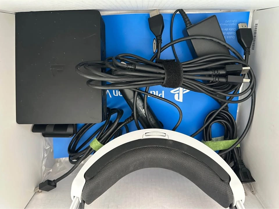 Sony PlayStation VR Headset with Processor Unit and Cables - photo 4