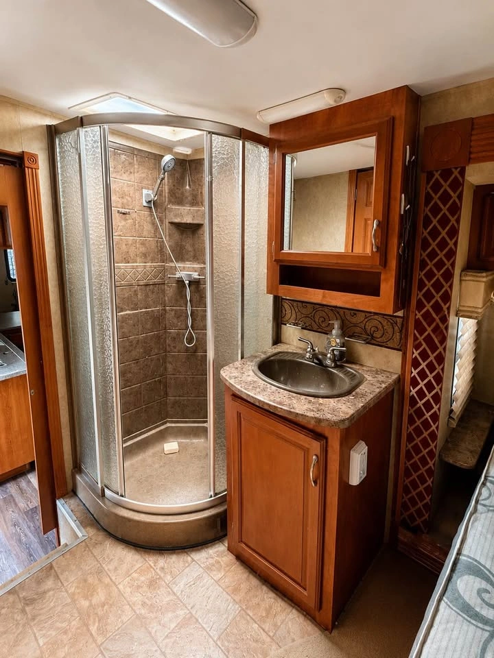 Gulf Stream Prairie Schooner Fifth Wheel - photo 5