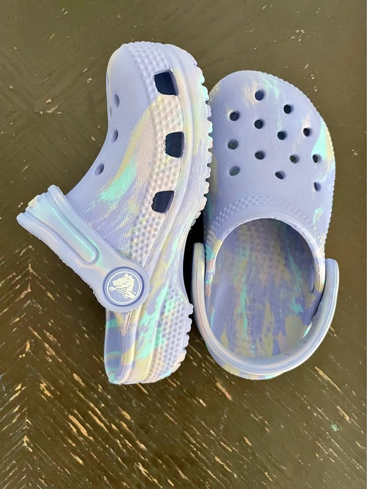 Purple crocs - like new