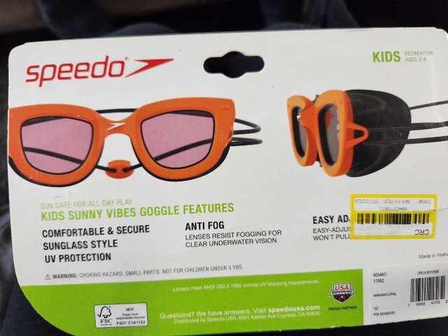 Speedo Brand new kid's swimming goggles - photo 2