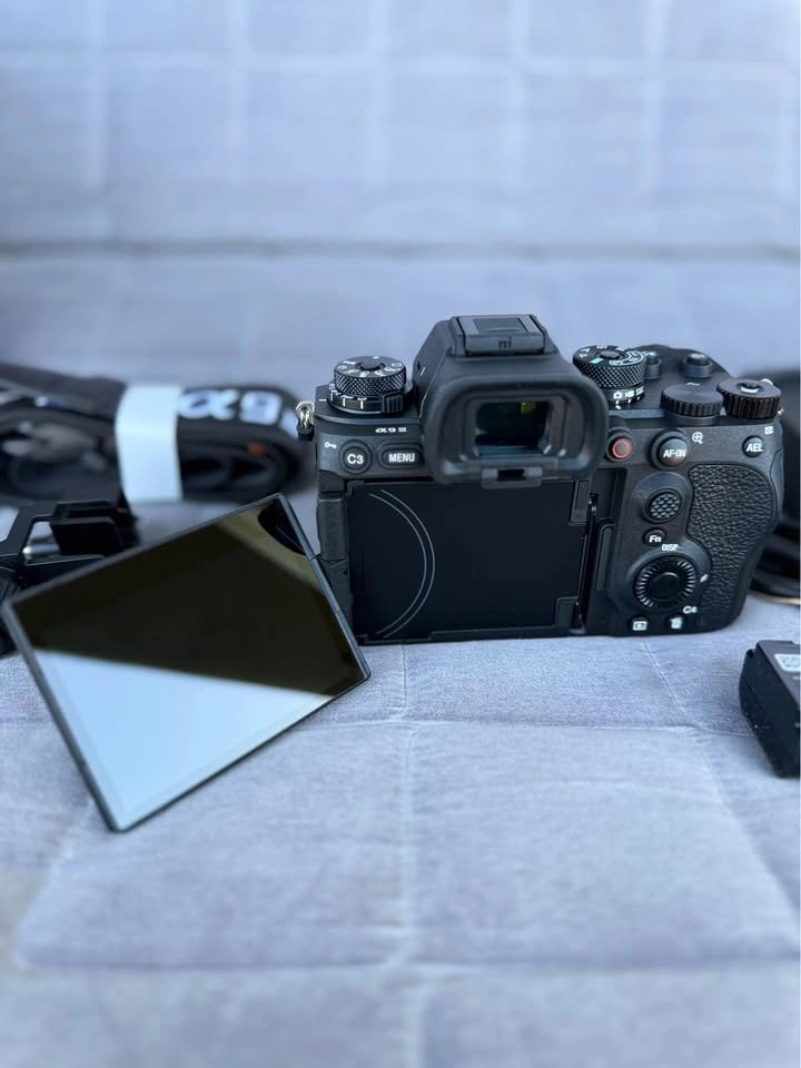 Sony A9III with 0 shutter count - photo 3