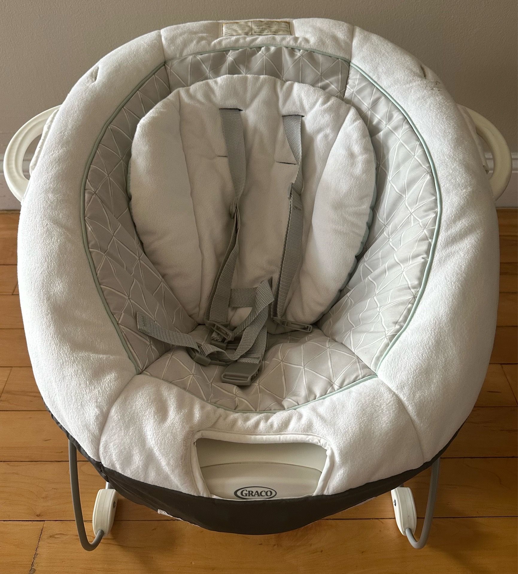 Graco Soothe ’n Sway LX Swing & Portable Bouncer – Derby