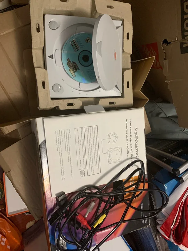 Sega Dreamcast System - Complete image indicator(2)