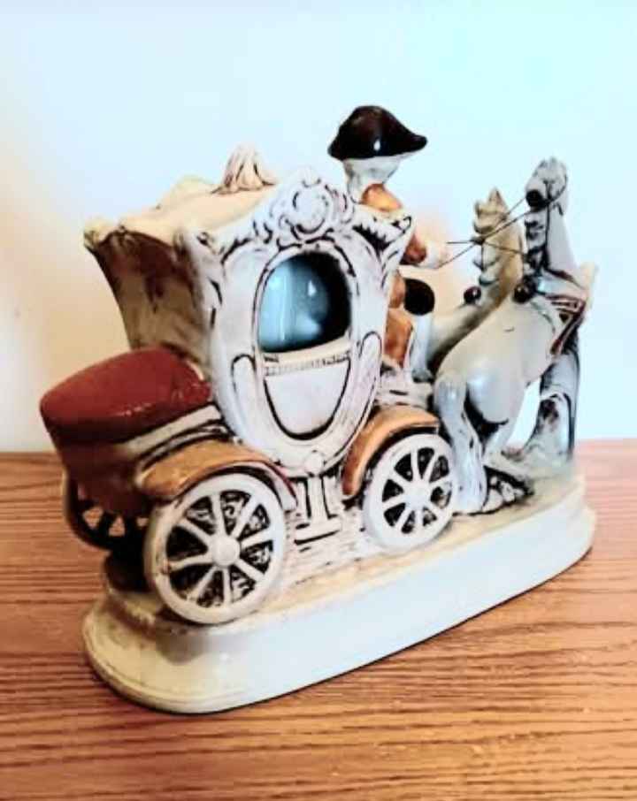 Unique 1940s German Carl Schneider Porcelain Carriage - photo 3