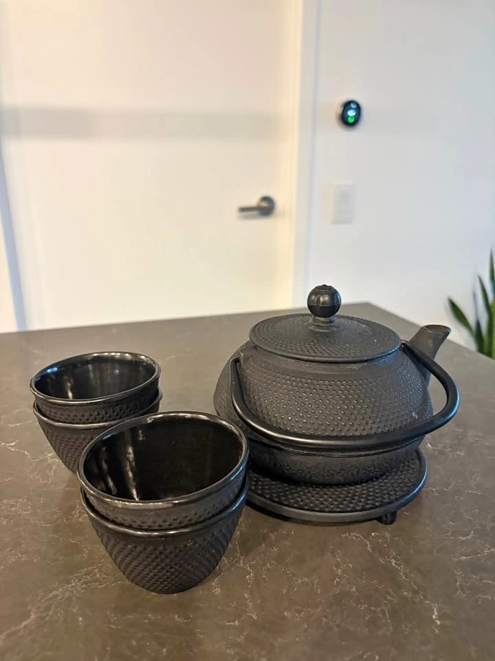 Tea Pot and cups