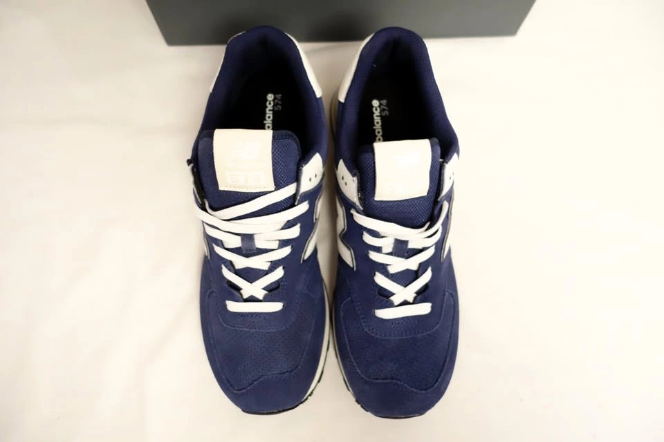 BNIB New Balance 574 Size 11 Mens Classic Runners Walking Shoes - photo 3