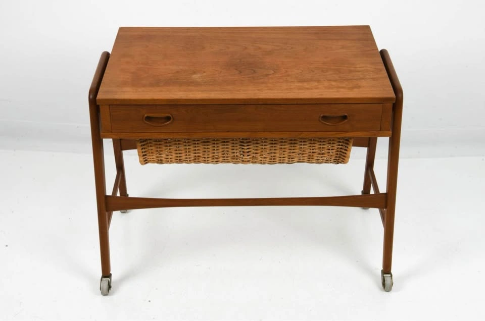 Vintage ATTR Povl Dinesen Teak & Rattan 1970s Sewing Table - photo 4